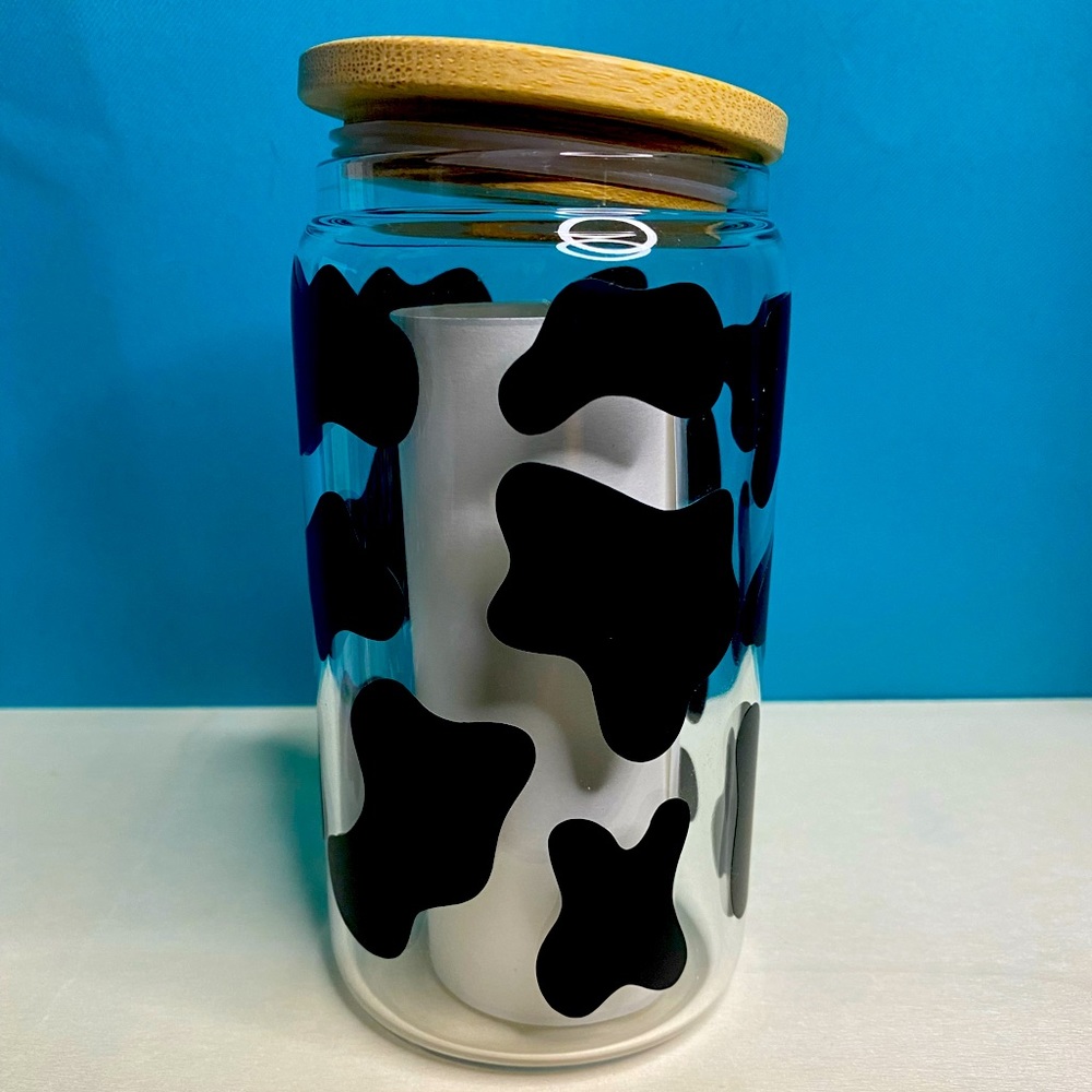 12oz glass cup with bamboo lid & straw - cow